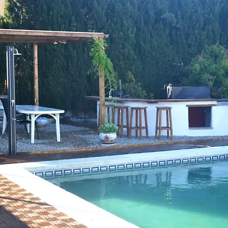 En Sancti Petri 诺沃桑克蒂佩特里